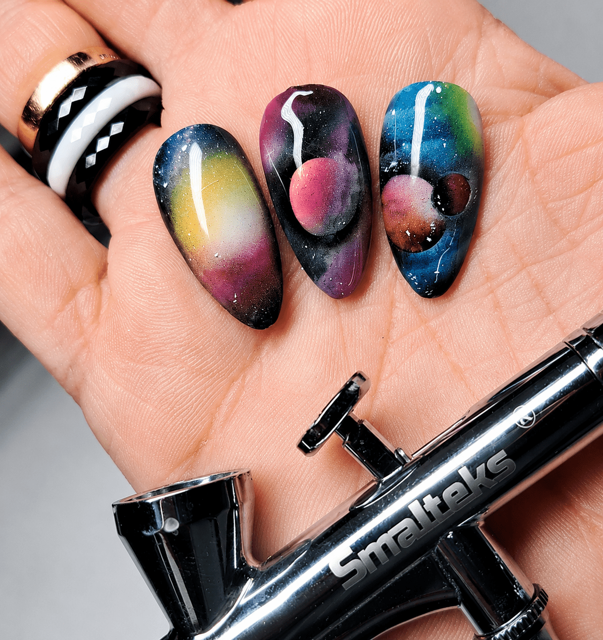 Nail Art Aérographe